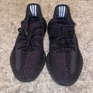 YEEZY BOOST 350 V2 5.5
